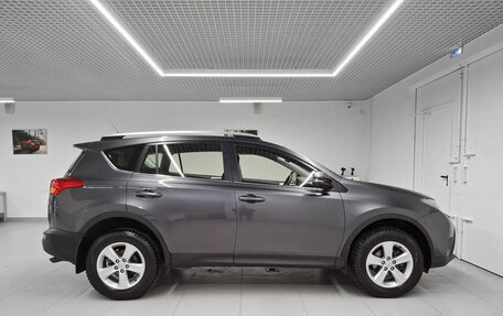 Toyota RAV4, 2014 год, 1 843 000 рублей, 5 фотография