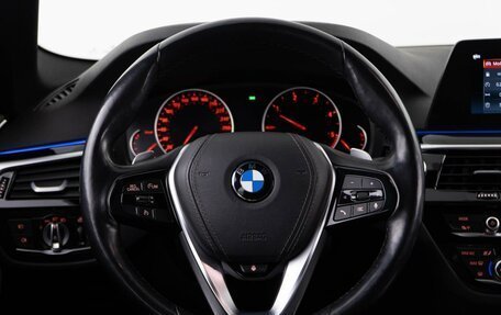 BMW 5 серия, 2019 год, 3 974 444 рублей, 12 фотография