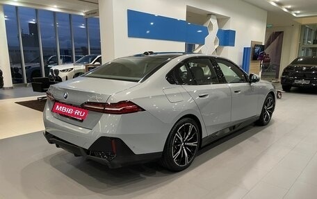 BMW 5 серия, 2025 год, 10 950 000 рублей, 4 фотография