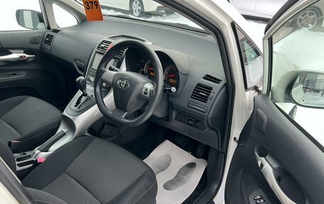 Toyota Auris II, 2010 год, 1 099 000 рублей, 10 фотография