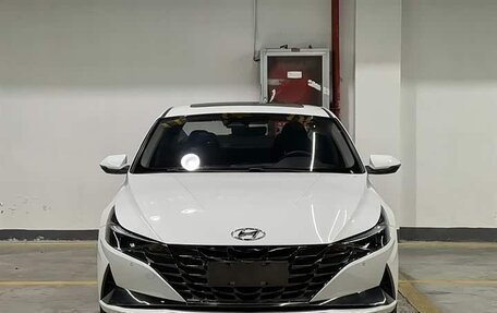 Hyundai Elantra, 2022 год, 1 600 000 рублей, 1 фотография