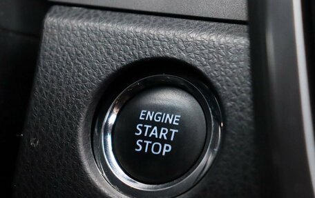 Toyota Camry, 2021 год, 3 350 000 рублей, 12 фотография