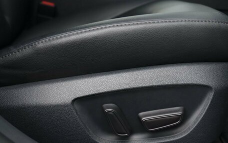 Toyota Camry, 2021 год, 3 350 000 рублей, 17 фотография