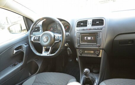Volkswagen Polo VI (EU Market), 2018 год, 1 030 000 рублей, 17 фотография