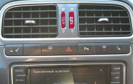 Volkswagen Polo VI (EU Market), 2018 год, 1 030 000 рублей, 22 фотография