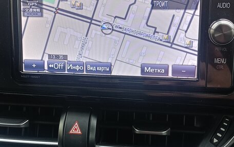 Toyota C-HR I рестайлинг, 2017 год, 2 130 000 рублей, 7 фотография