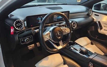 Mercedes-Benz A-Класс, 2018 год, 2 099 000 рублей, 8 фотография