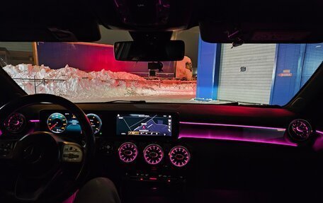 Mercedes-Benz A-Класс, 2018 год, 2 099 000 рублей, 13 фотография