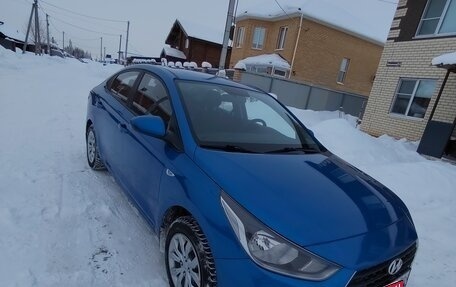 Hyundai Solaris II рестайлинг, 2019 год, 980 000 рублей, 10 фотография