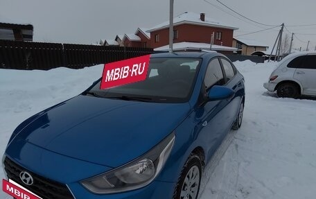 Hyundai Solaris II рестайлинг, 2019 год, 980 000 рублей, 8 фотография