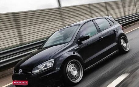 Volkswagen Polo VI (EU Market), 2011 год, 1 500 000 рублей, 2 фотография