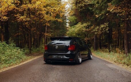 Volkswagen Polo VI (EU Market), 2011 год, 1 500 000 рублей, 5 фотография