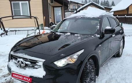 Infiniti QX70, 2015 год, 2 500 000 рублей, 7 фотография