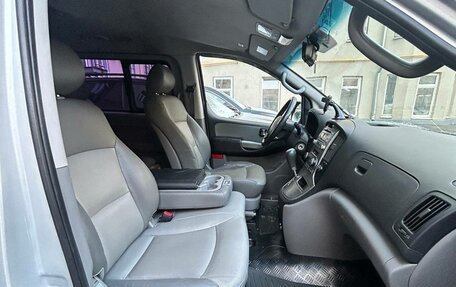 Hyundai Grand Starex Grand Starex I рестайлинг 2, 2008 год, 1 500 000 рублей, 4 фотография