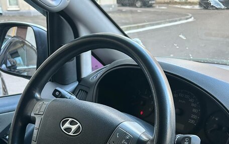 Hyundai Grand Starex Grand Starex I рестайлинг 2, 2008 год, 1 500 000 рублей, 8 фотография