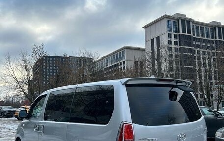 Hyundai Grand Starex Grand Starex I рестайлинг 2, 2008 год, 1 500 000 рублей, 3 фотография