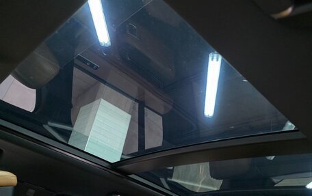 Land Rover Range Rover IV рестайлинг, 2019 год, 6 500 000 рублей, 8 фотография