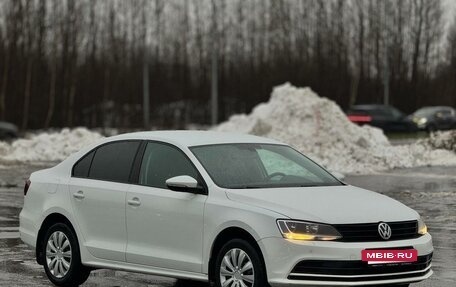 Volkswagen Jetta VI, 2016 год, 1 130 000 рублей, 2 фотография