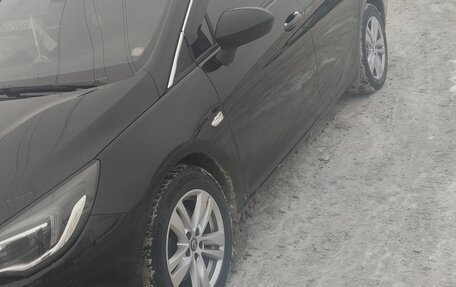 Opel Astra K, 2018 год, 1 250 000 рублей, 17 фотография