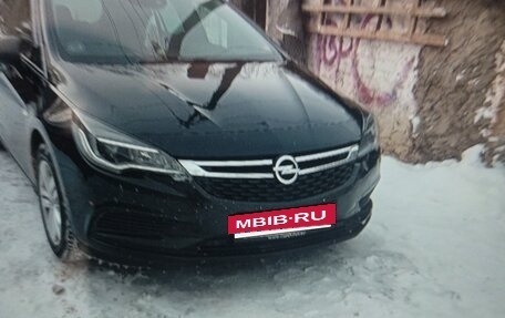 Opel Astra K, 2018 год, 1 250 000 рублей, 19 фотография