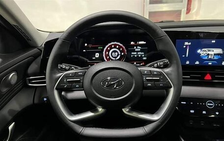 Hyundai Elantra, 2022 год, 1 600 000 рублей, 11 фотография