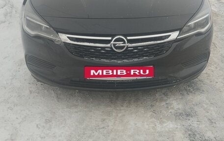 Opel Astra K, 2018 год, 1 250 000 рублей, 16 фотография
