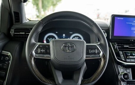 Toyota Land Cruiser, 2025 год, 12 480 000 рублей, 9 фотография