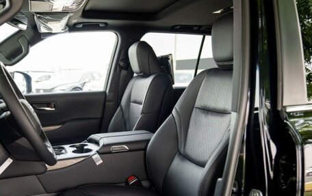 Toyota Land Cruiser, 2025 год, 12 480 000 рублей, 13 фотография