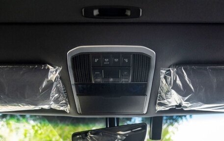 Toyota Land Cruiser, 2025 год, 12 480 000 рублей, 21 фотография