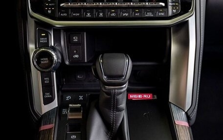 Toyota Land Cruiser, 2025 год, 12 480 000 рублей, 11 фотография