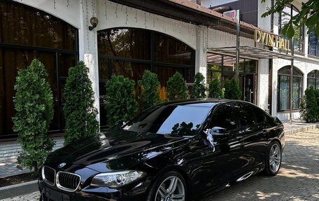 BMW 5 серия, 2015 год, 2 200 000 рублей, 2 фотография