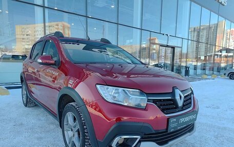 Renault Sandero II рестайлинг, 2019 год, 1 350 000 рублей, 3 фотография