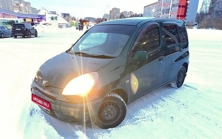 Toyota FunCargo, 2001 год, 375 000 рублей, 1 фотография