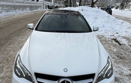 Mercedes-Benz E-Класс, 2013 год, 1 850 000 рублей, 1 фотография