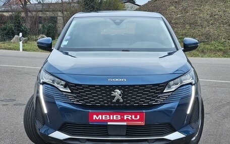 Peugeot 5008 II, 2021 год, 1 698 000 рублей, 3 фотография