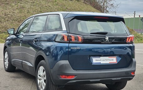 Peugeot 5008 II, 2021 год, 1 698 000 рублей, 4 фотография