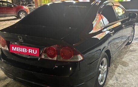 Honda Civic VIII, 2007 год, 635 000 рублей, 3 фотография