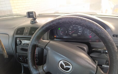 Mazda Familia, 2000 год, 285 000 рублей, 5 фотография