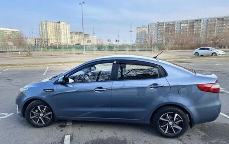 KIA Rio III рестайлинг, 2013 год, 695 000 рублей, 3 фотография