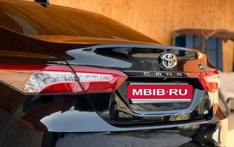 Toyota Camry, 2020 год, 3 100 000 рублей, 10 фотография