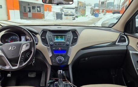 Hyundai Santa Fe III рестайлинг, 2015 год, 2 000 000 рублей, 3 фотография