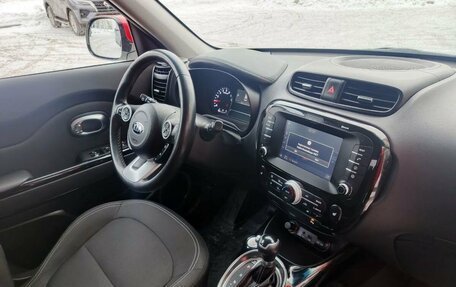 KIA Soul II рестайлинг, 2017 год, 1 789 000 рублей, 14 фотография