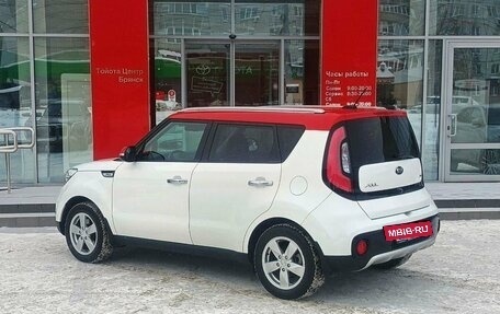 KIA Soul II рестайлинг, 2017 год, 1 789 000 рублей, 7 фотография