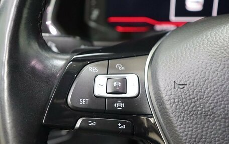 Volkswagen Tiguan II, 2019 год, 2 990 000 рублей, 16 фотография