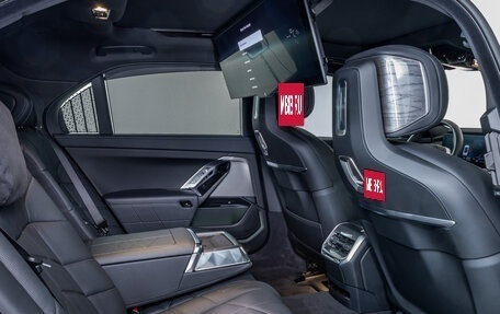 BMW 7 серия, 2024 год, 14 600 000 рублей, 11 фотография