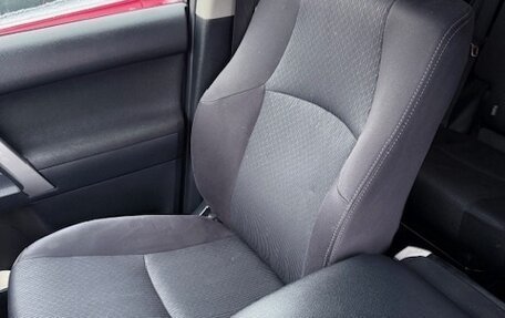 Toyota Land Cruiser Prado 150 рестайлинг 2, 2018 год, 4 300 000 рублей, 7 фотография