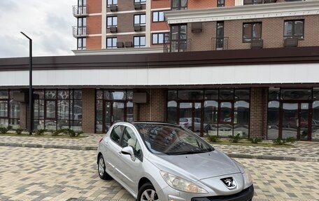 Peugeot 308 II, 2008 год, 585 000 рублей, 2 фотография