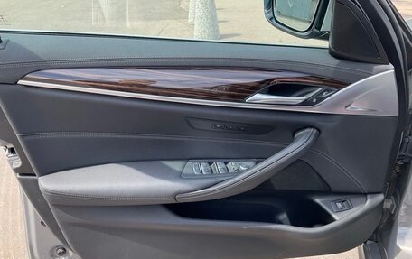 BMW 5 серия, 2021 год, 4 990 000 рублей, 6 фотография