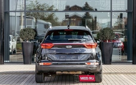 KIA Sportage IV рестайлинг, 2018 год, 1 825 000 рублей, 5 фотография