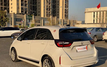 Honda Fit, 2021 год, 1 390 000 рублей, 5 фотография